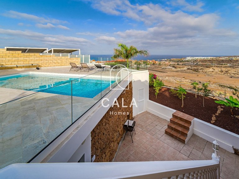 Villa for Sale in Costa Adeje, Tenerife 7