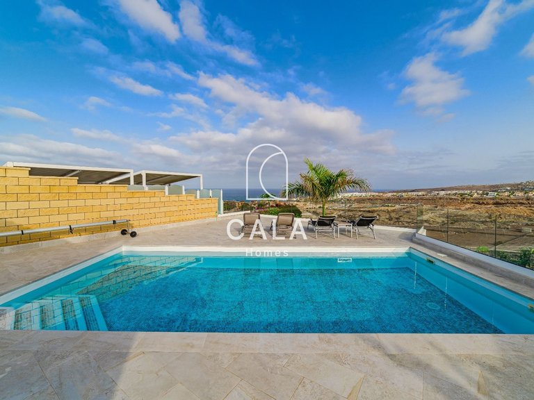 Villa for Sale in Costa Adeje, Tenerife 6