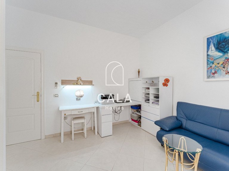 Villa for Sale in Playa De Los Cristianos, Tenerife 29