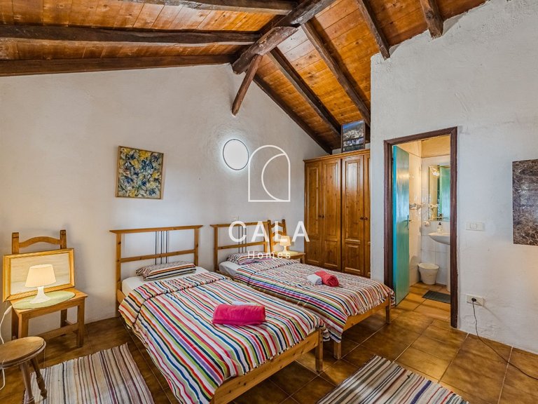 Villa for Sale in Vilaflor, Tenerife 38