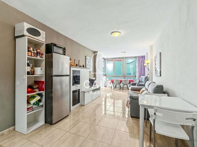 Apartment for Sale in Playa De Los Cristianos, Tenerife 9