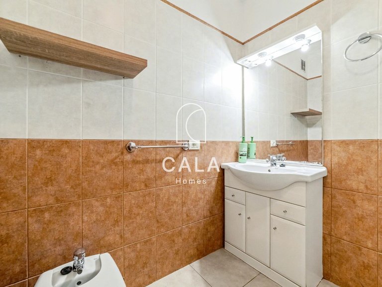 Apartment for Sale in Playa De Los Cristianos, Tenerife 13