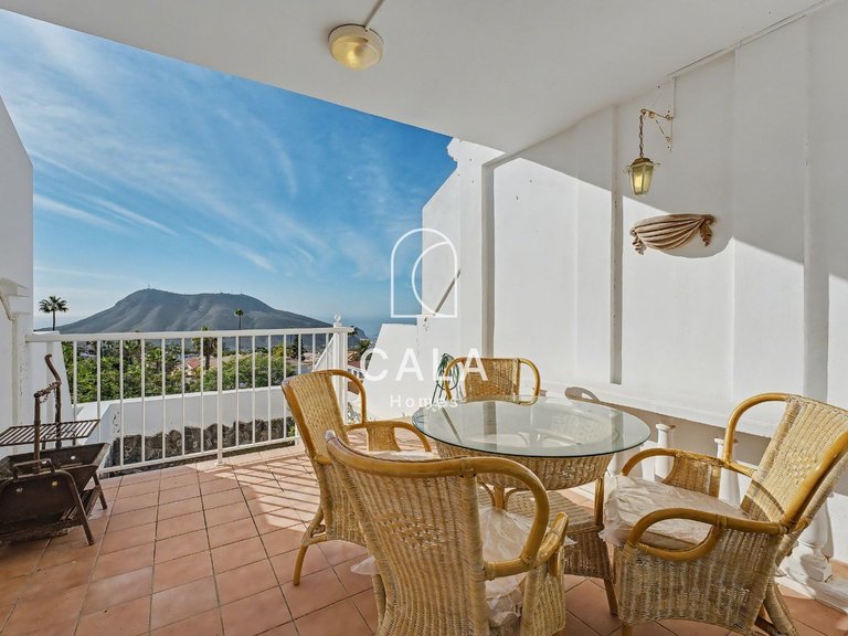 Apartment for Sale in Chayofa, Tenerife 3