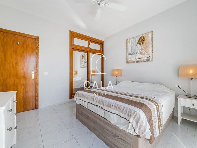 Villa for Sale in Callao Salvaje, Tenerife 19