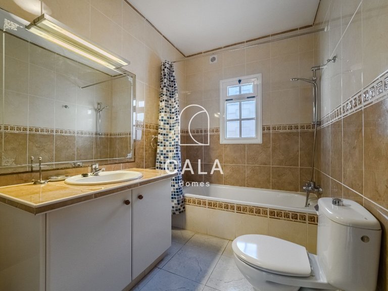 Villa for Sale in Callao Salvaje, Tenerife 35