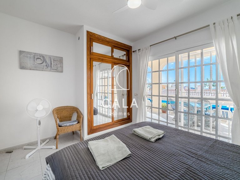 Villa for Sale in Callao Salvaje, Tenerife 37