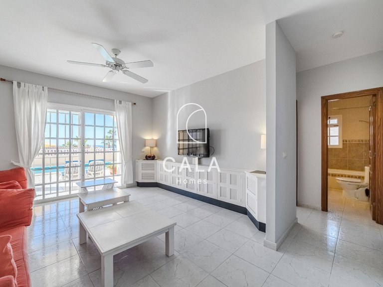 Villa for Sale in Callao Salvaje, Tenerife 39