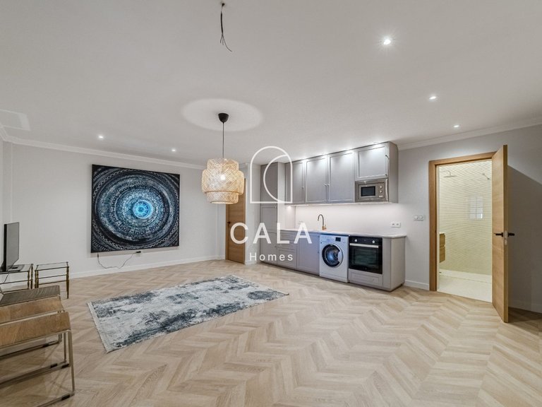 Villa for Sale in San Eugenio Alto, Tenerife 35