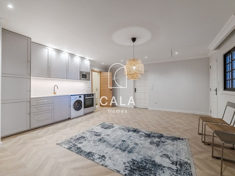 Villa for Sale in San Eugenio Alto, Tenerife 36