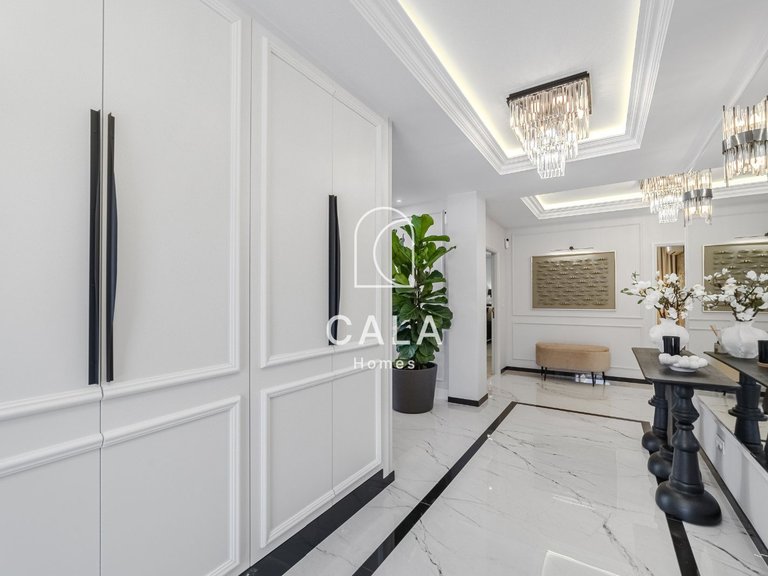 Villa for Sale in San Eugenio Alto, Tenerife 10