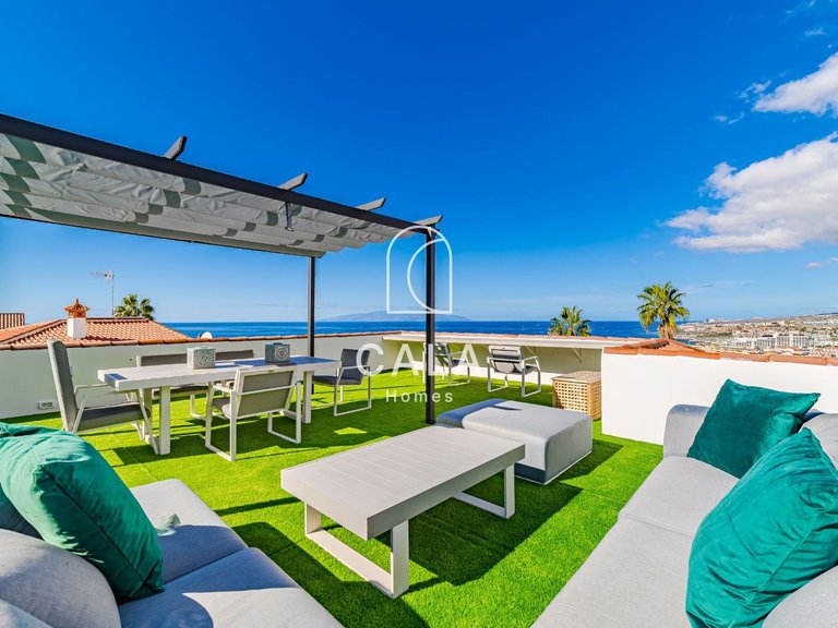Villa for Sale in San Eugenio Alto, Tenerife 33