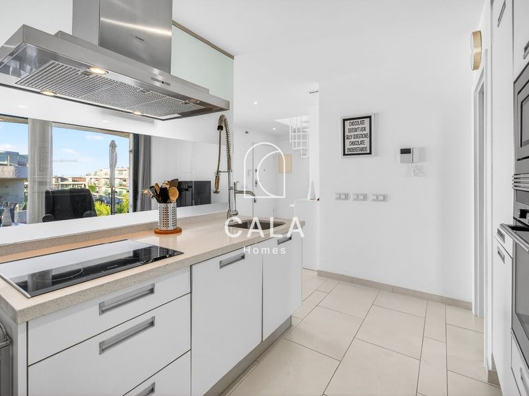 Penthouse for Sale in Palm-mar, Tenerife 16