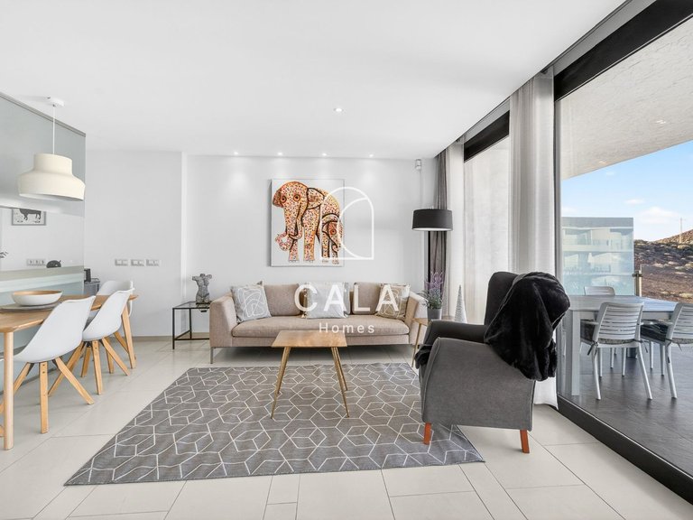 Penthouse for Sale in Palm-mar, Tenerife 13