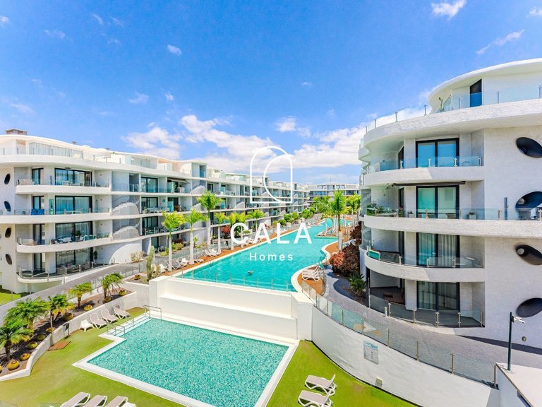 Penthouse for Sale in Palm-mar, Tenerife 3