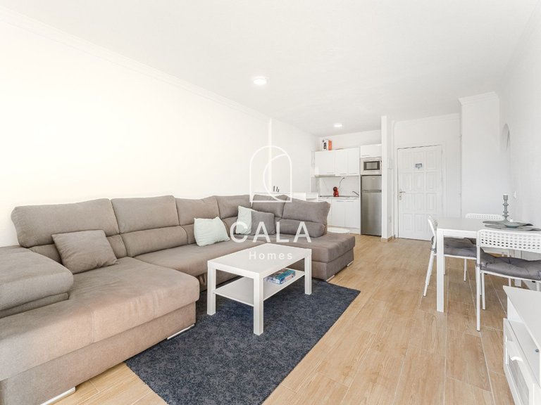 Apartment for Sale in Playa Paraíso, Tenerife 8