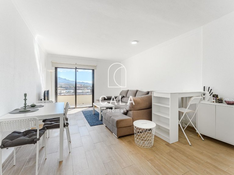 Apartment for Sale in Playa Paraíso, Tenerife 10