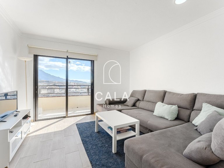 Apartment for Sale in Playa Paraíso, Tenerife 11