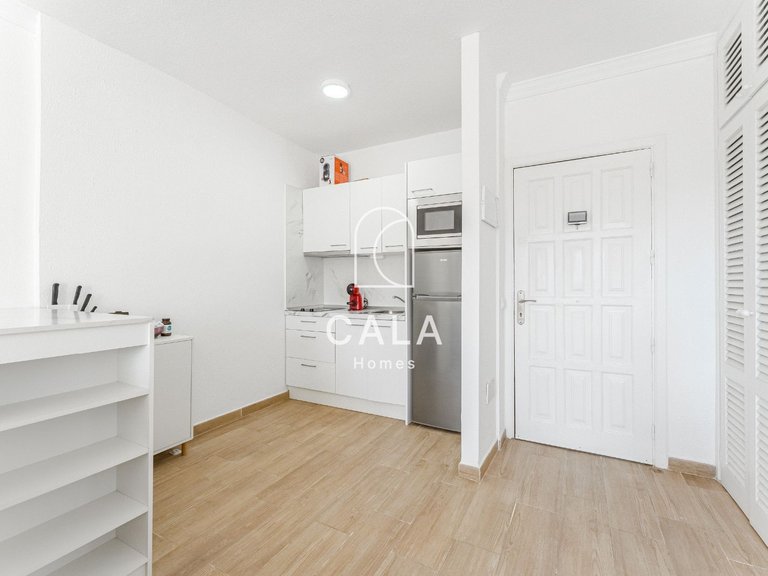 Apartment for Sale in Playa Paraíso, Tenerife 13