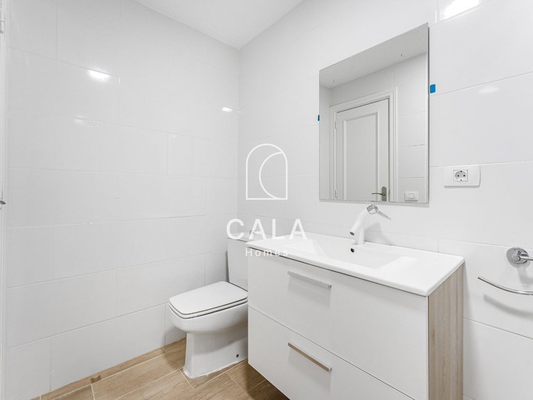 Apartment for Sale in Playa Paraíso, Tenerife 16