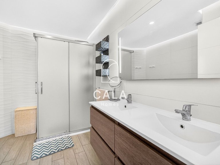 Apartment for Sale in Playa Paraíso, Tenerife 11