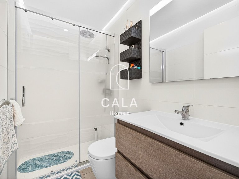 Apartment for Sale in Playa Paraíso, Tenerife 14