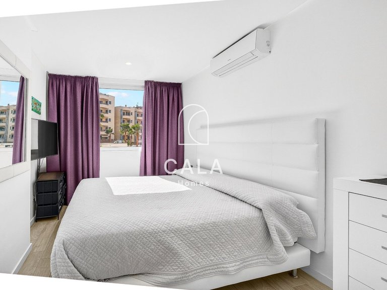 Apartment for Sale in Playa Paraíso, Tenerife 10