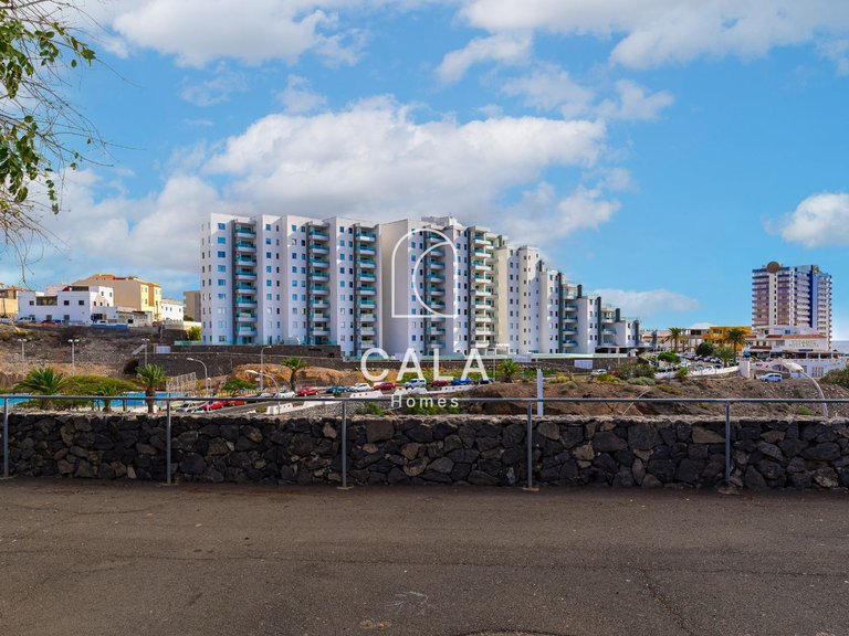 Apartment for Sale in Playa Paraíso, Tenerife 18