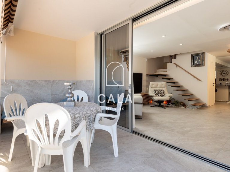 Town House for Sale in Playa De Los Cristianos, Tenerife 5