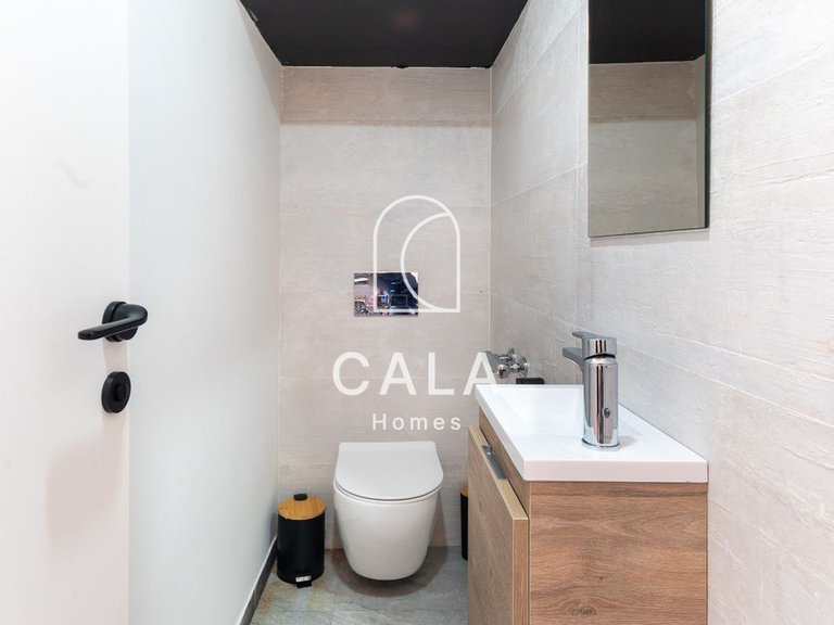 Town House for Sale in Playa De Los Cristianos, Tenerife 25