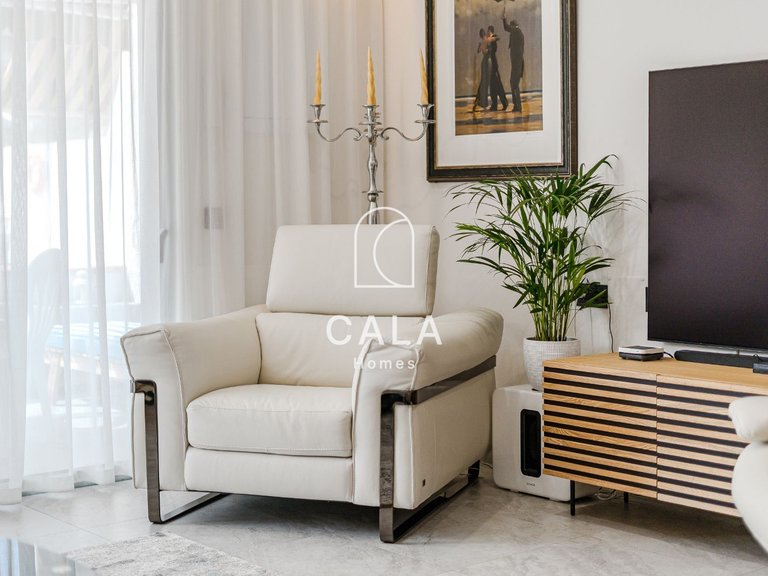 Town House for Sale in Playa De Los Cristianos, Tenerife 6