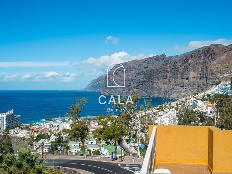 Apartment for Sale in Puerto Santiago-los Gigantes, Tenerife 4