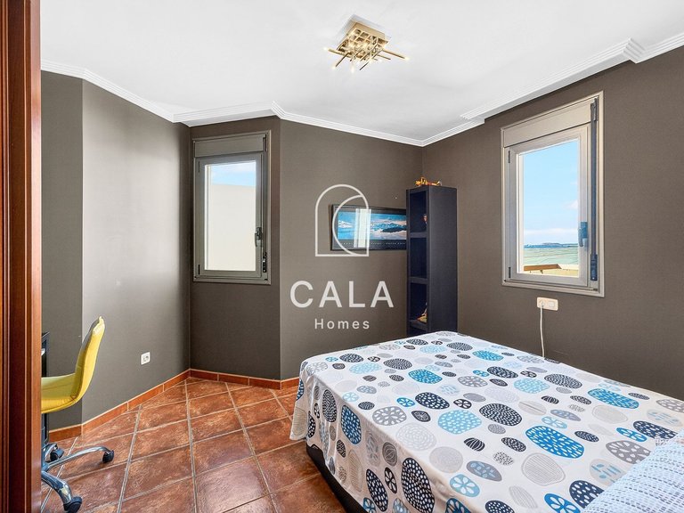 Town House for Sale in El Medano, Tenerife 10