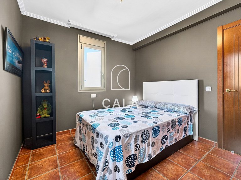 Town House for Sale in El Medano, Tenerife 11