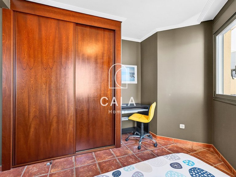 Town House for Sale in El Medano, Tenerife 12