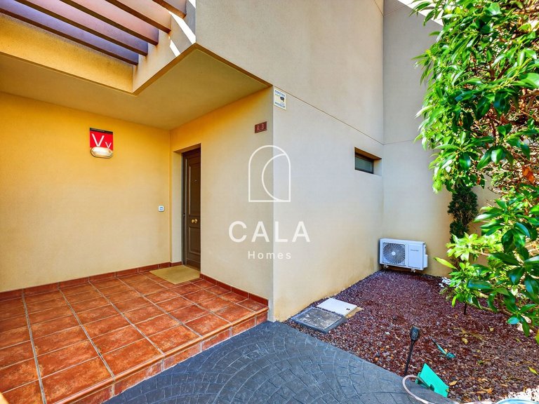 Town House for Sale in El Medano, Tenerife 22