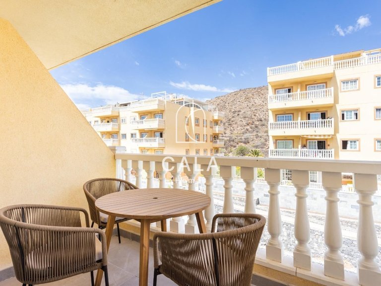 Town House for Sale in Palm-mar, Tenerife 12