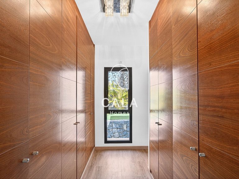 Villa for Sale in Costa Adeje-san Eugenio, Tenerife 28