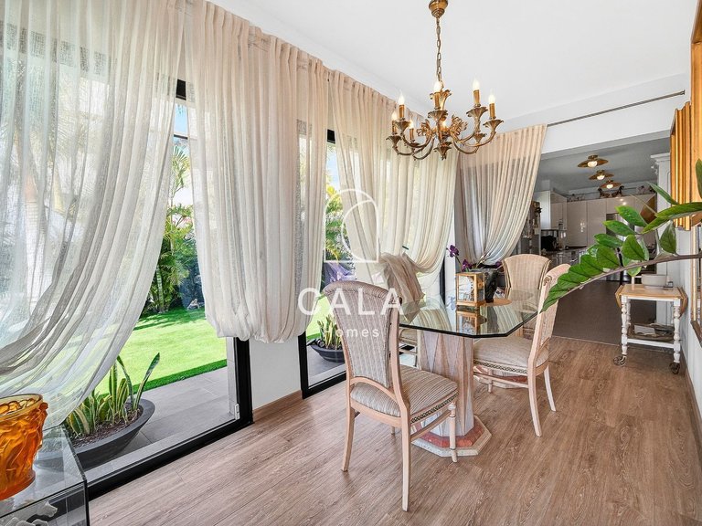 Villa for Sale in Costa Adeje-san Eugenio, Tenerife 35