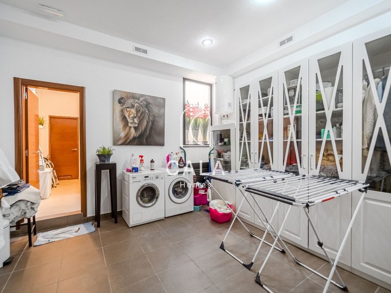 Villa for Sale in Costa Adeje-san Eugenio, Tenerife 38