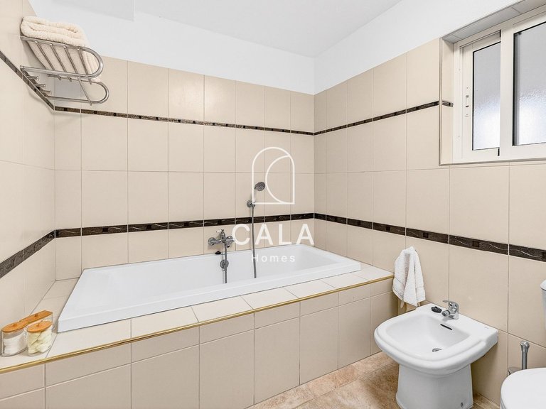 Villa for Sale in Guia De Isora, Tenerife 29