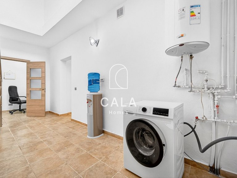 Villa for Sale in Guia De Isora, Tenerife 20