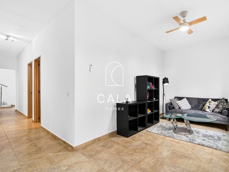 Villa for Sale in Guia De Isora, Tenerife 6