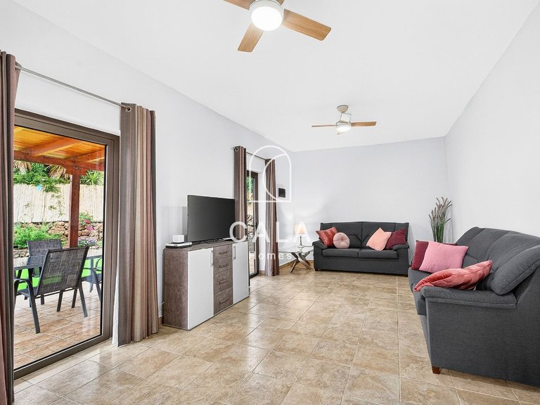 Villa for Sale in Guia De Isora, Tenerife 9