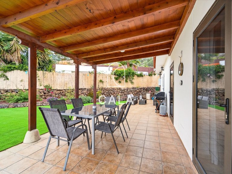 Villa for Sale in Guia De Isora, Tenerife 35