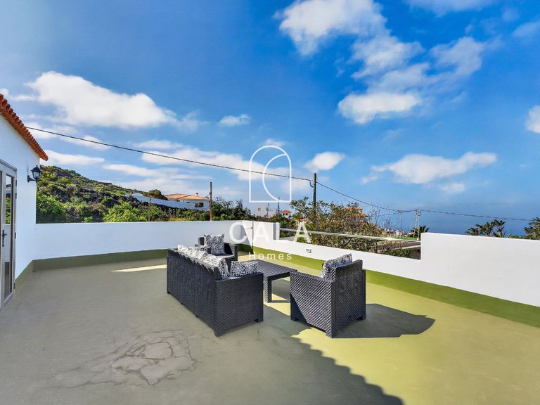 Villa for Sale in Guia De Isora, Tenerife 34