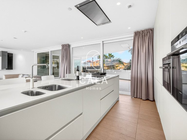 Apartment for Sale in Costa Adeje, Tenerife 12