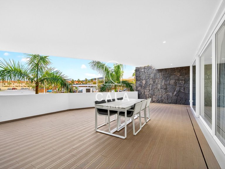 Apartment for Sale in Costa Adeje, Tenerife 27