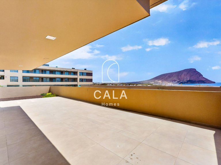 Apartment for Sale in El Medano, Tenerife 4