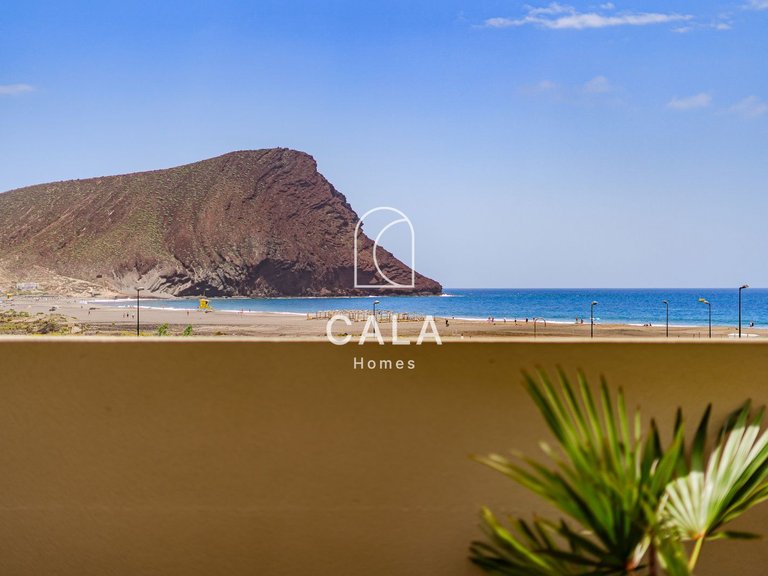 Apartment for Sale in El Medano, Tenerife 1