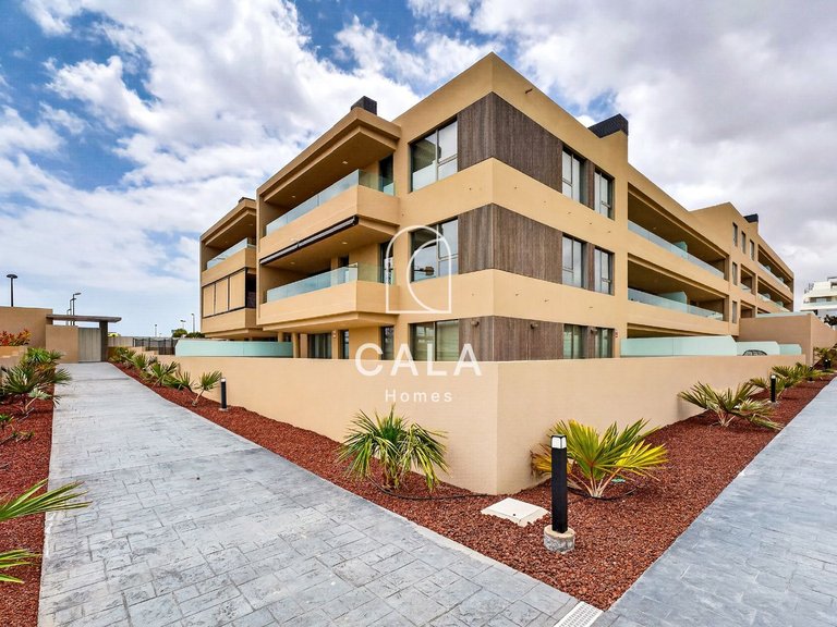 Apartment for Sale in El Medano, Tenerife 23